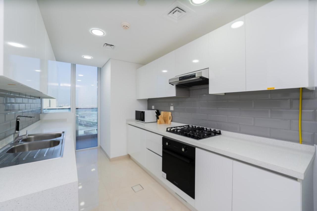 Kasco Homes Waves Tower Business Bay Appartement *