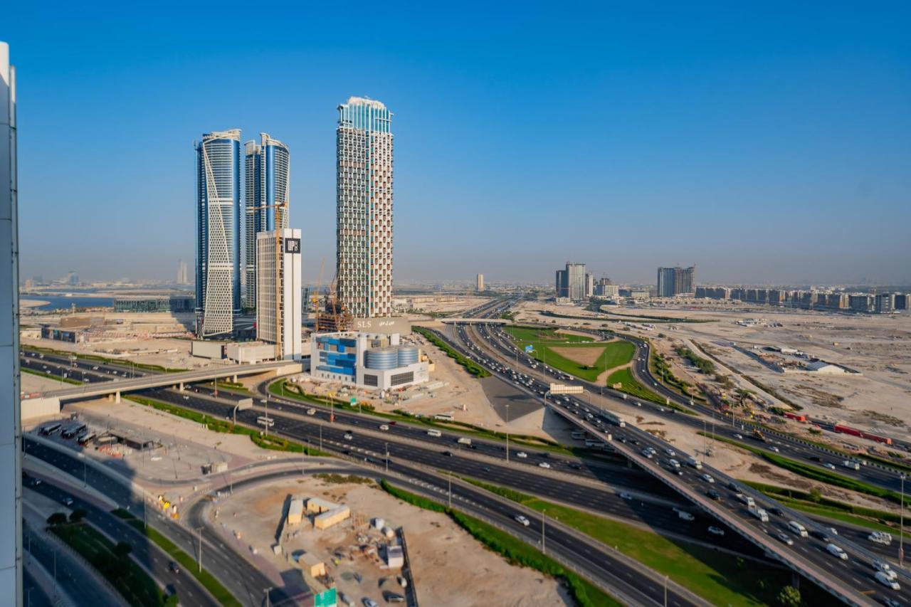 شقة Kasco Homes Waves Tower Business Bay دبي